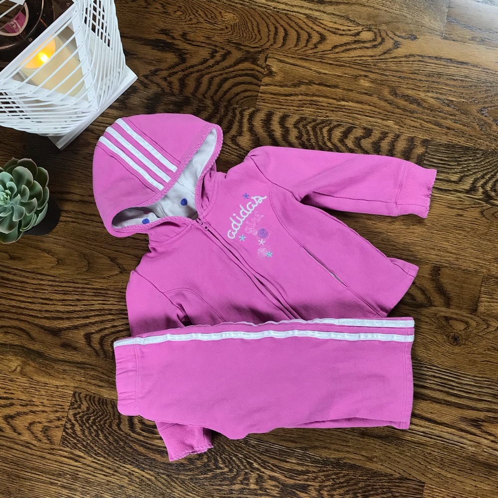 [SOLD] Adidas Pink Jogging Outfit Sweats Hoodie